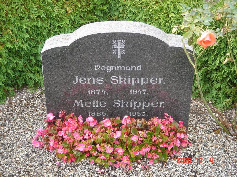 Mette Skipper.jpg